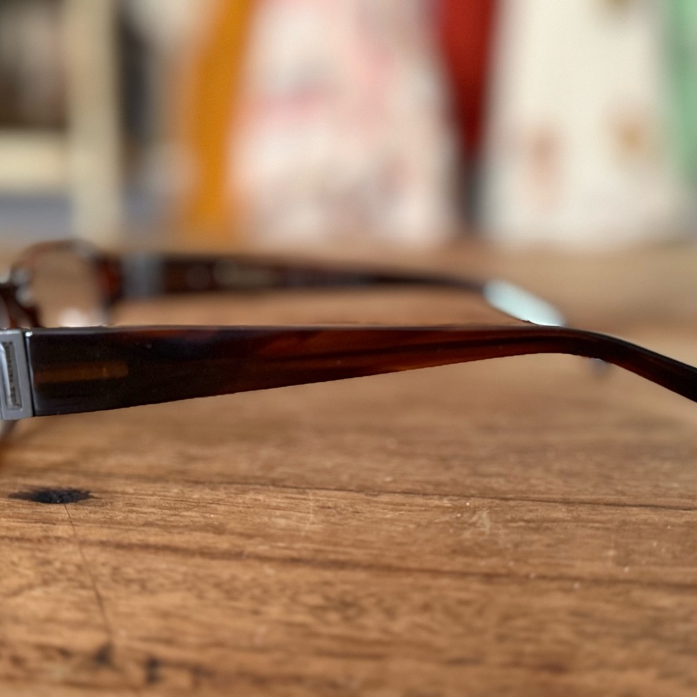 John Varvatos Tortoise Eyeglasses with Black Case - Picture 5 of 6